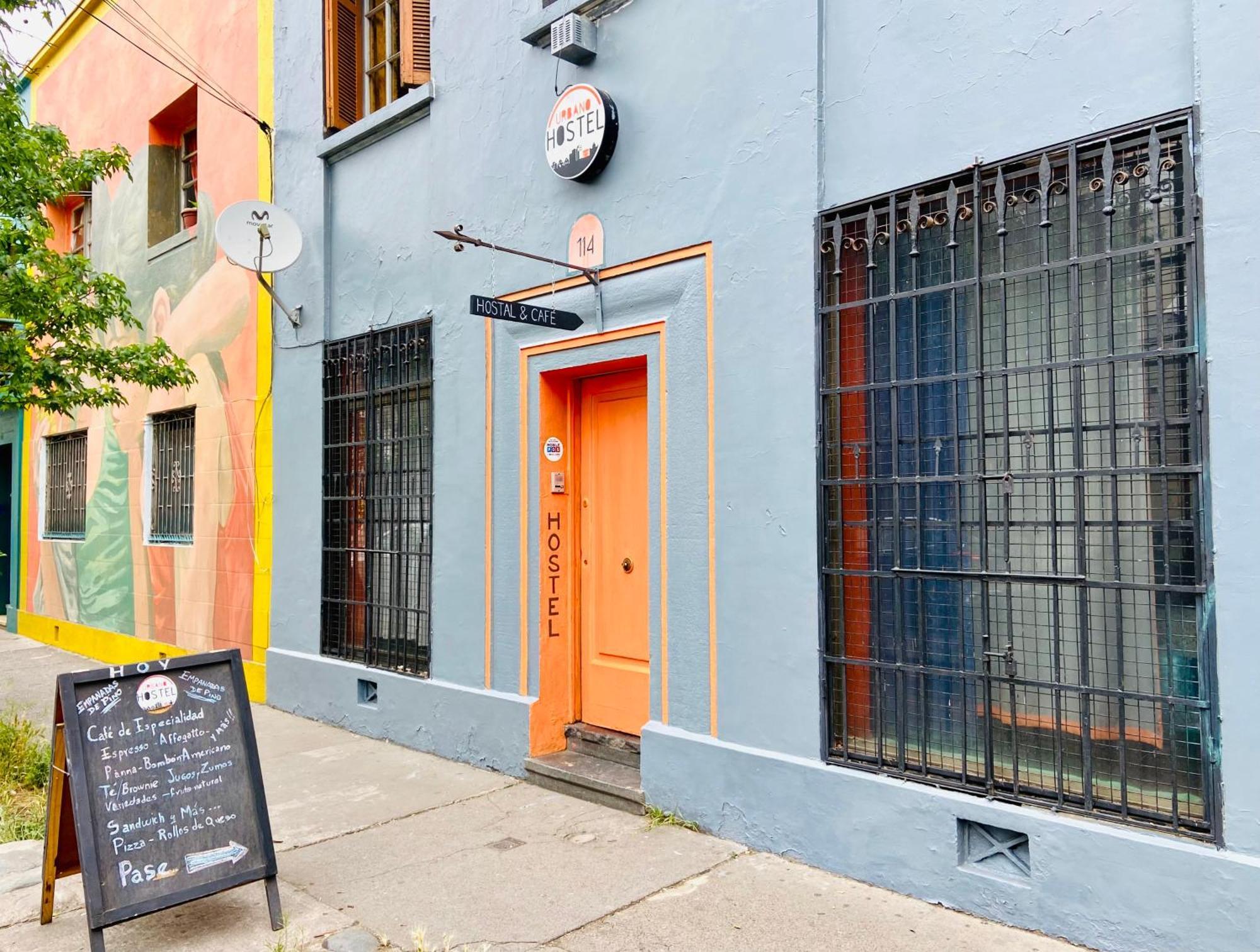 Urbano Hostel Santiago Exterior photo